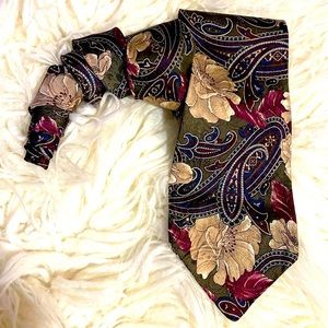 Classic Collection Silk Necktie by Van Heusen